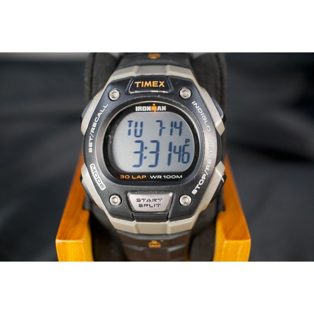 Timex Ironman T5K821 30 Lap Digital Watch Indiglo 100M Black Gray Sport Y2K
